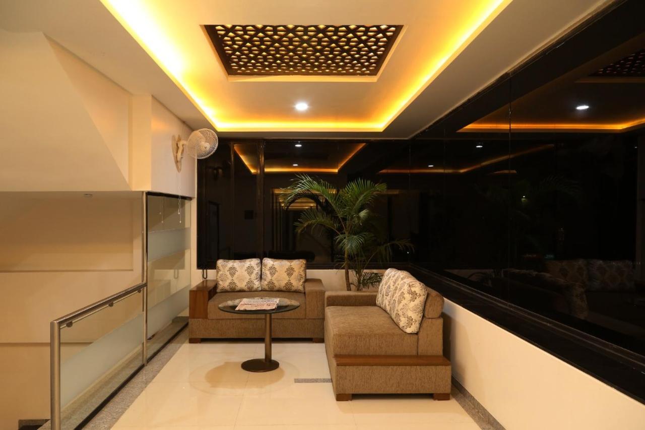 Hotel Atithi, Aurangabad Eksteriør bilde
