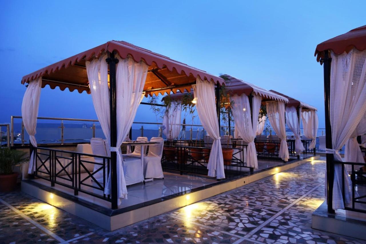 Hotel Atithi, Aurangabad Eksteriør bilde