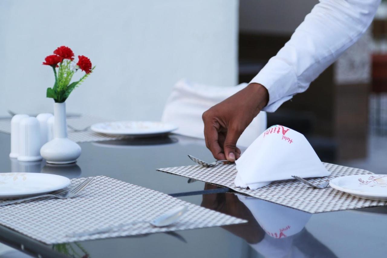Hotel Atithi, Aurangabad Eksteriør bilde