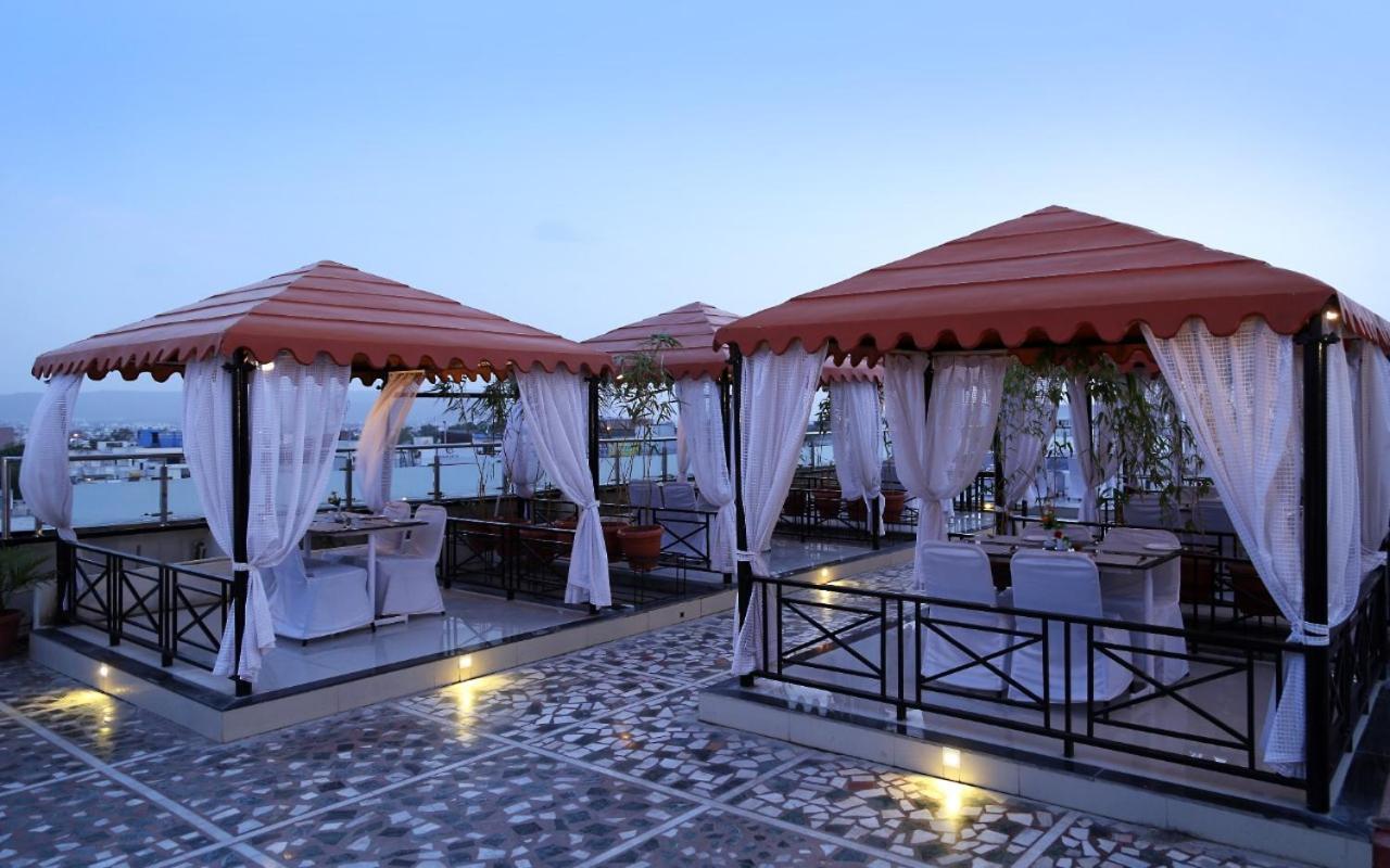 Hotel Atithi, Aurangabad Eksteriør bilde