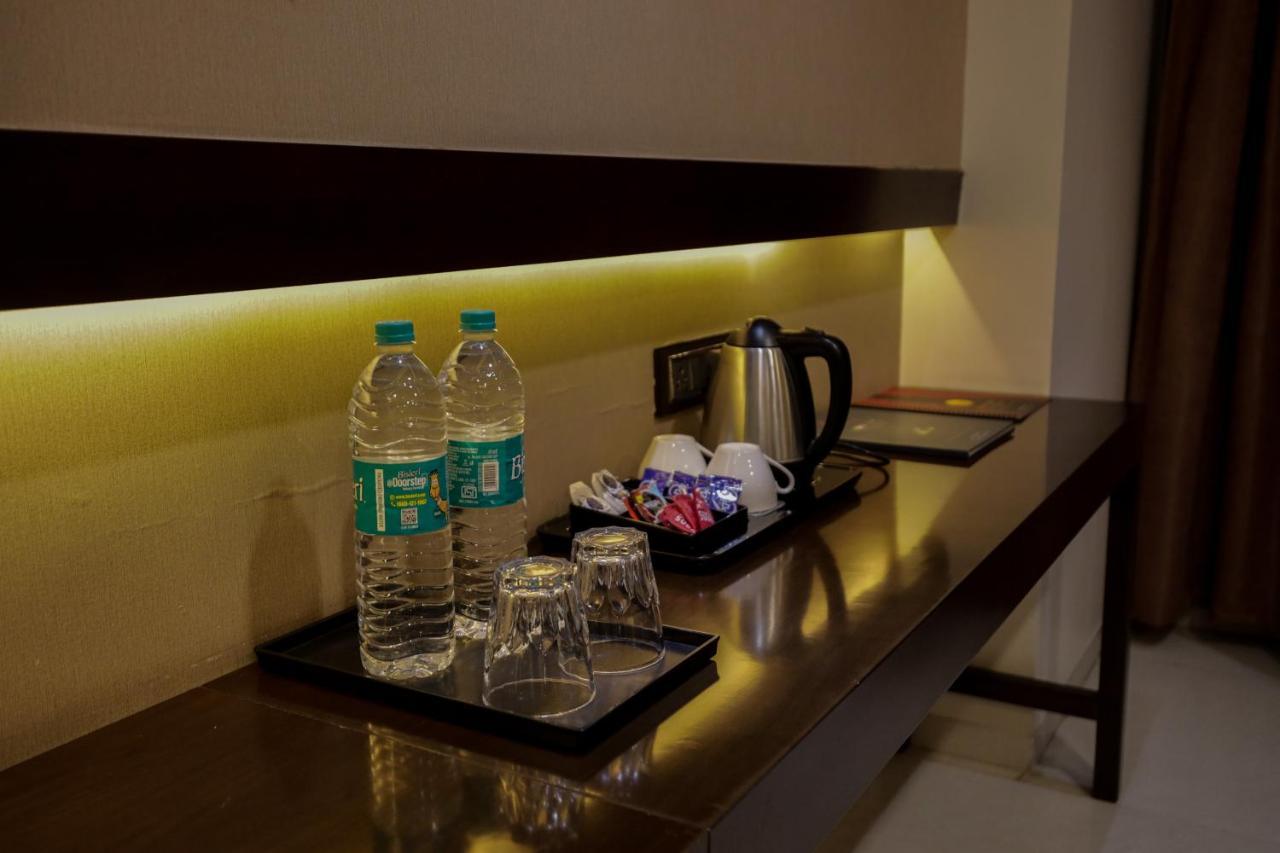 Hotel Atithi, Aurangabad Eksteriør bilde