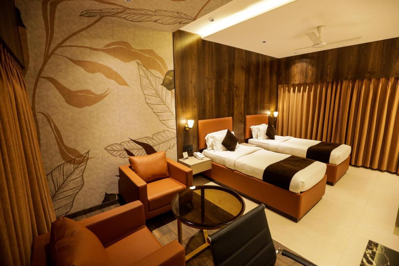 Hotel Atithi, Aurangabad Eksteriør bilde