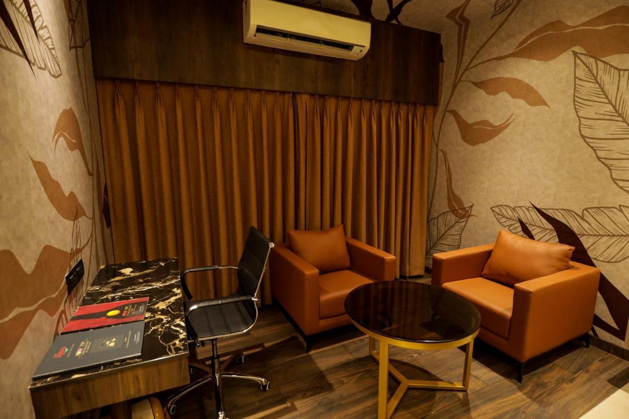 Hotel Atithi, Aurangabad Eksteriør bilde