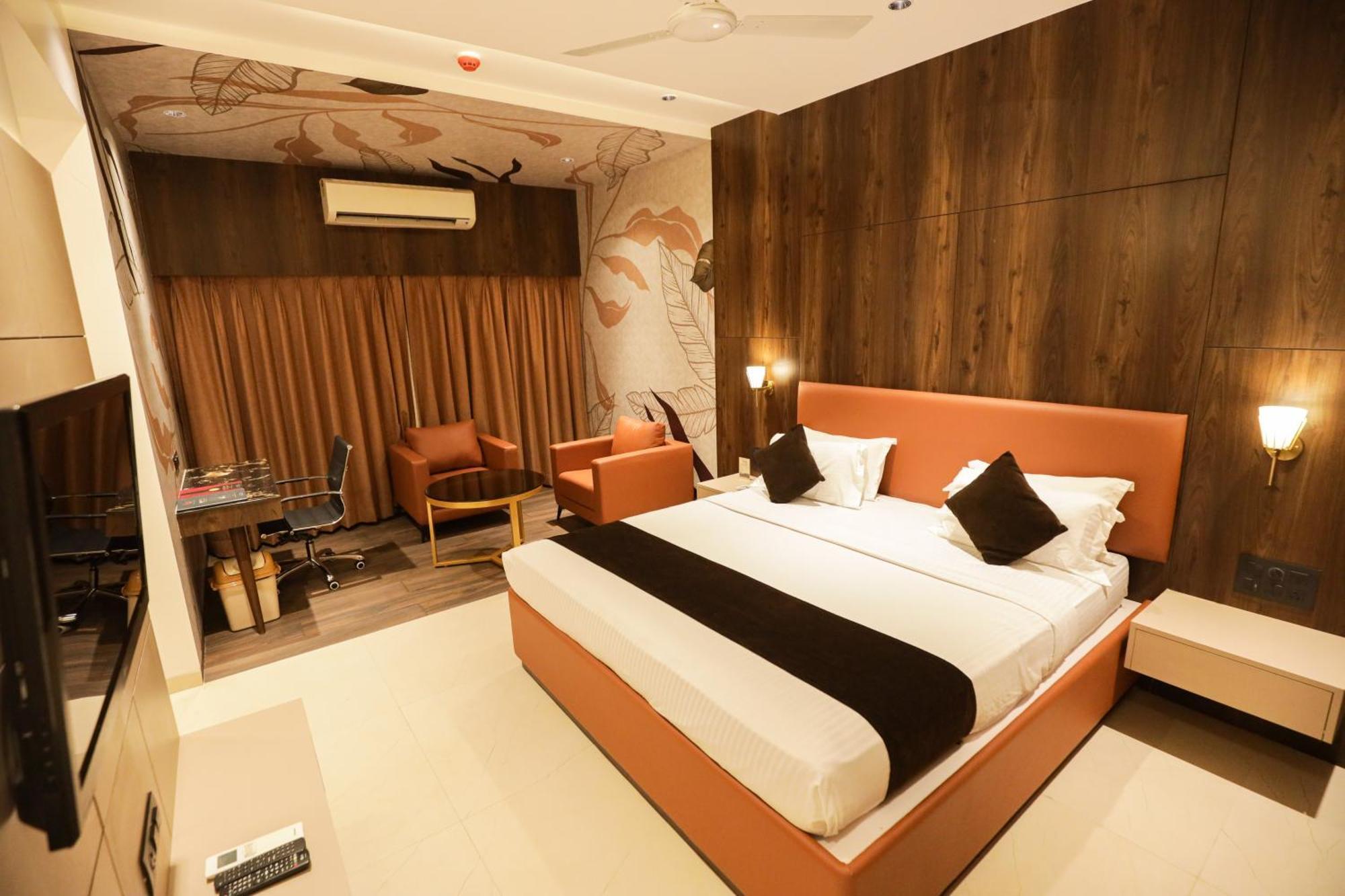 Hotel Atithi, Aurangabad Eksteriør bilde