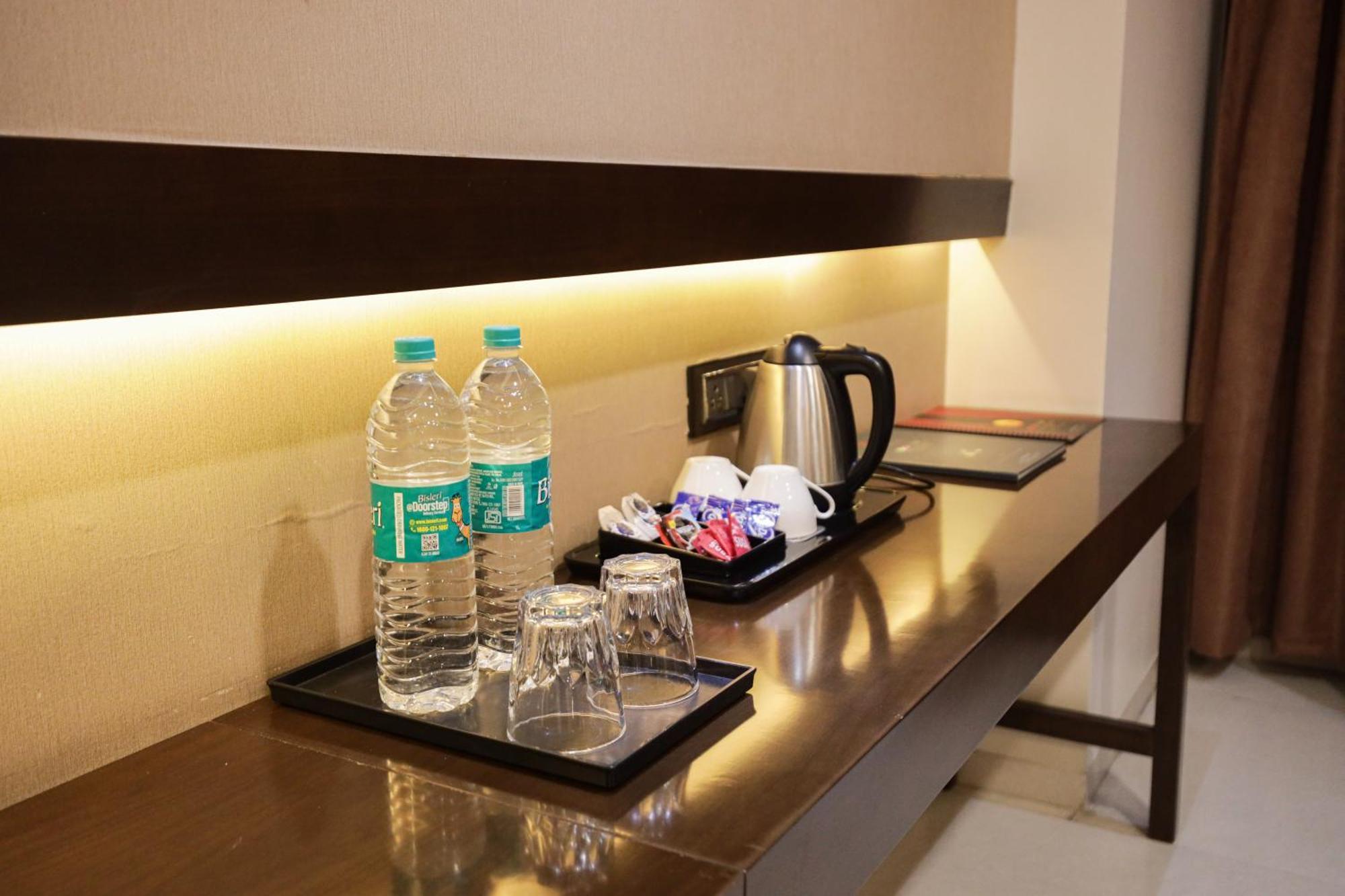 Hotel Atithi, Aurangabad Eksteriør bilde
