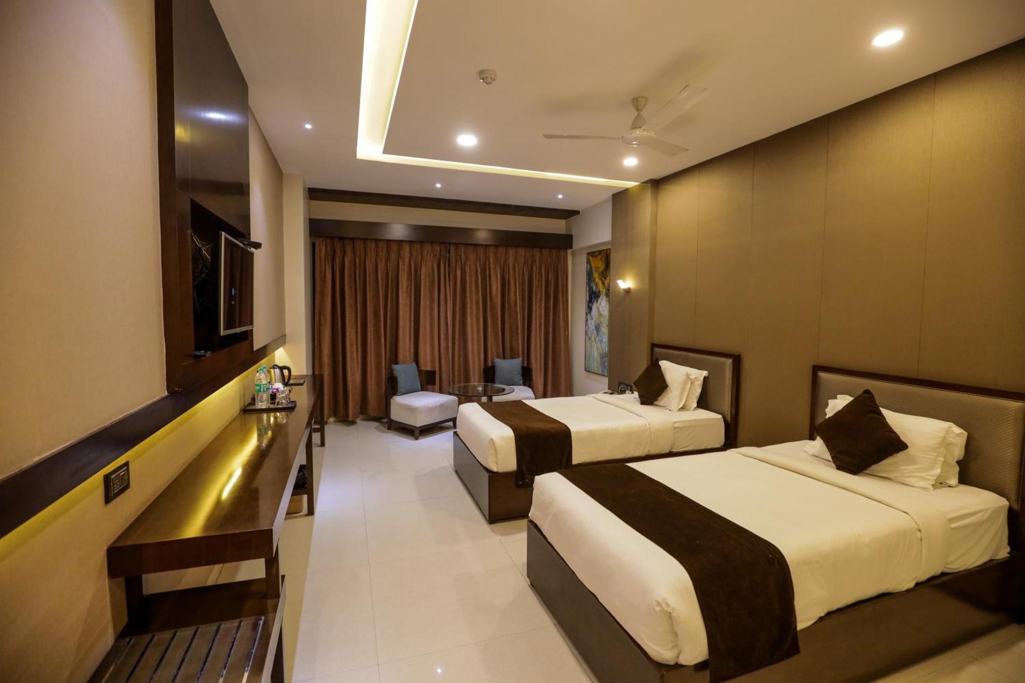 Hotel Atithi, Aurangabad Eksteriør bilde